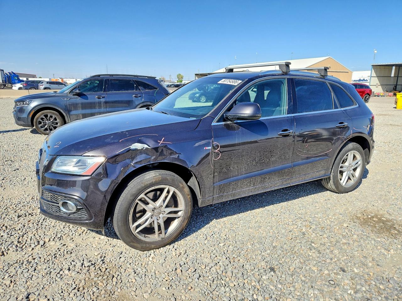 Salvage Audi Q5 Image