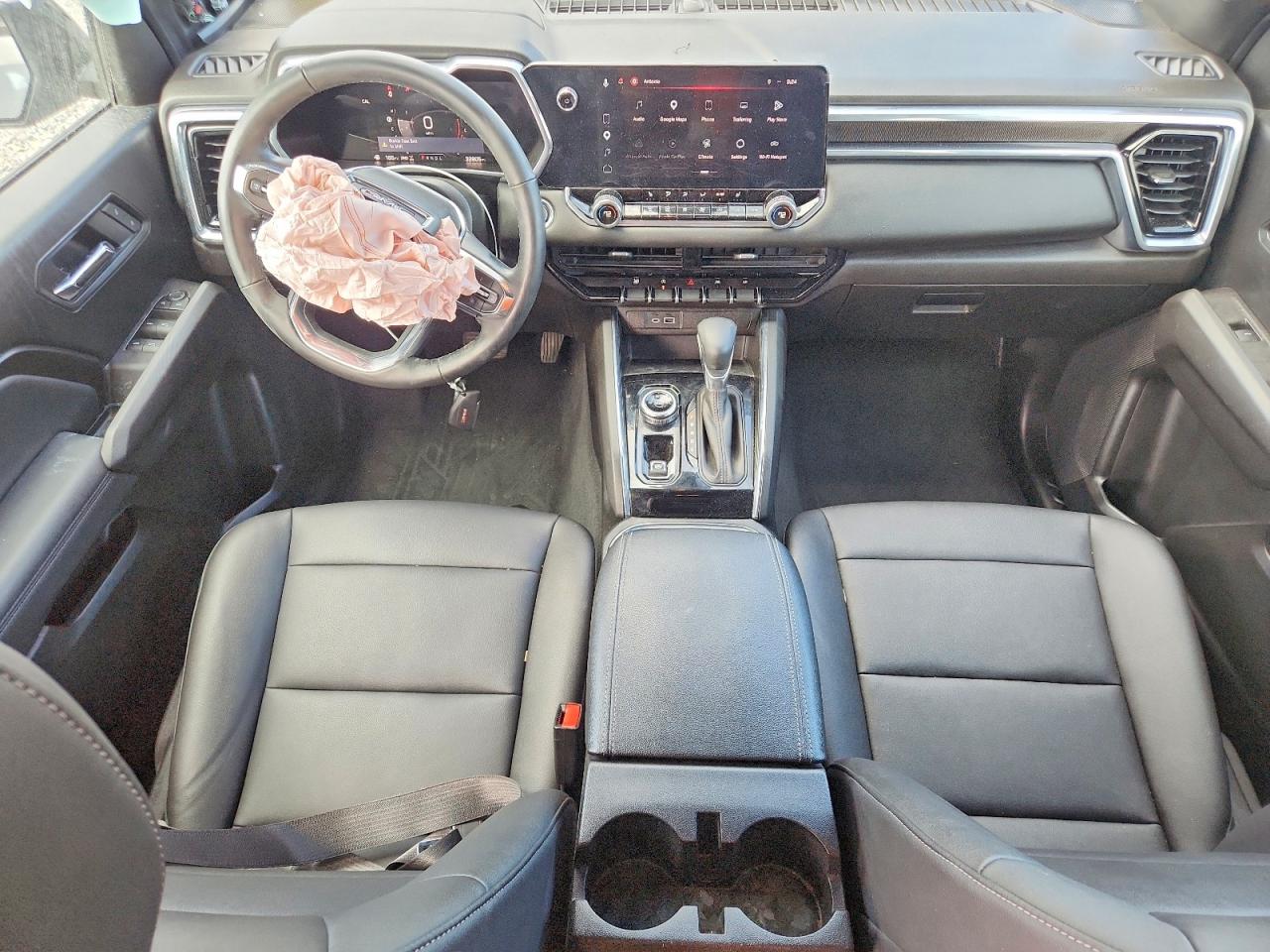 GMC Canyon Elevation