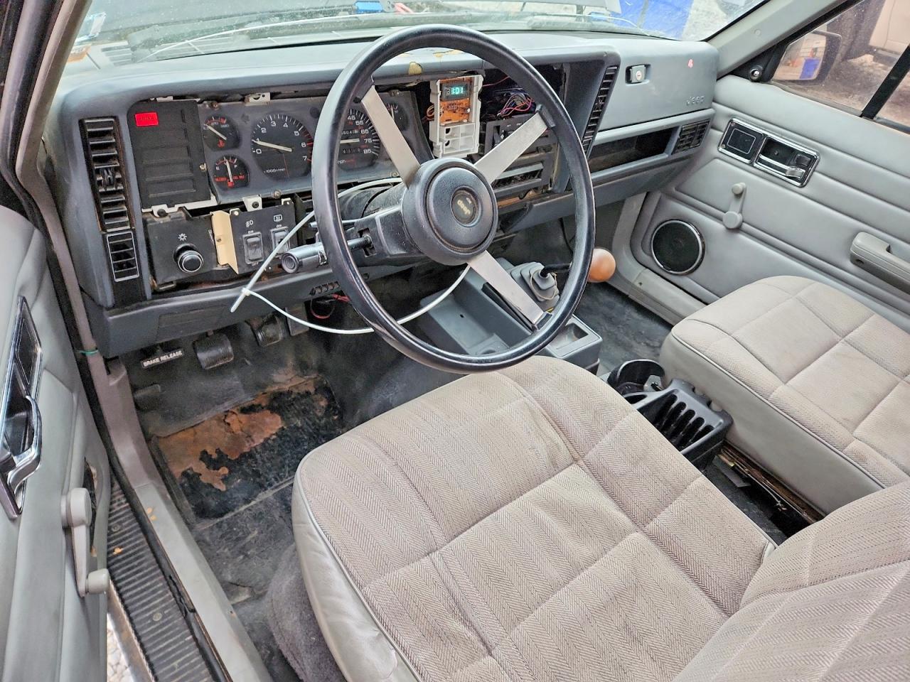 Jeep Comanche