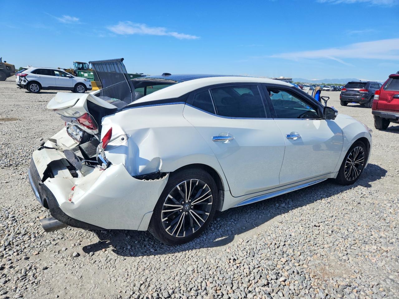 Nissan Maxima Platinum