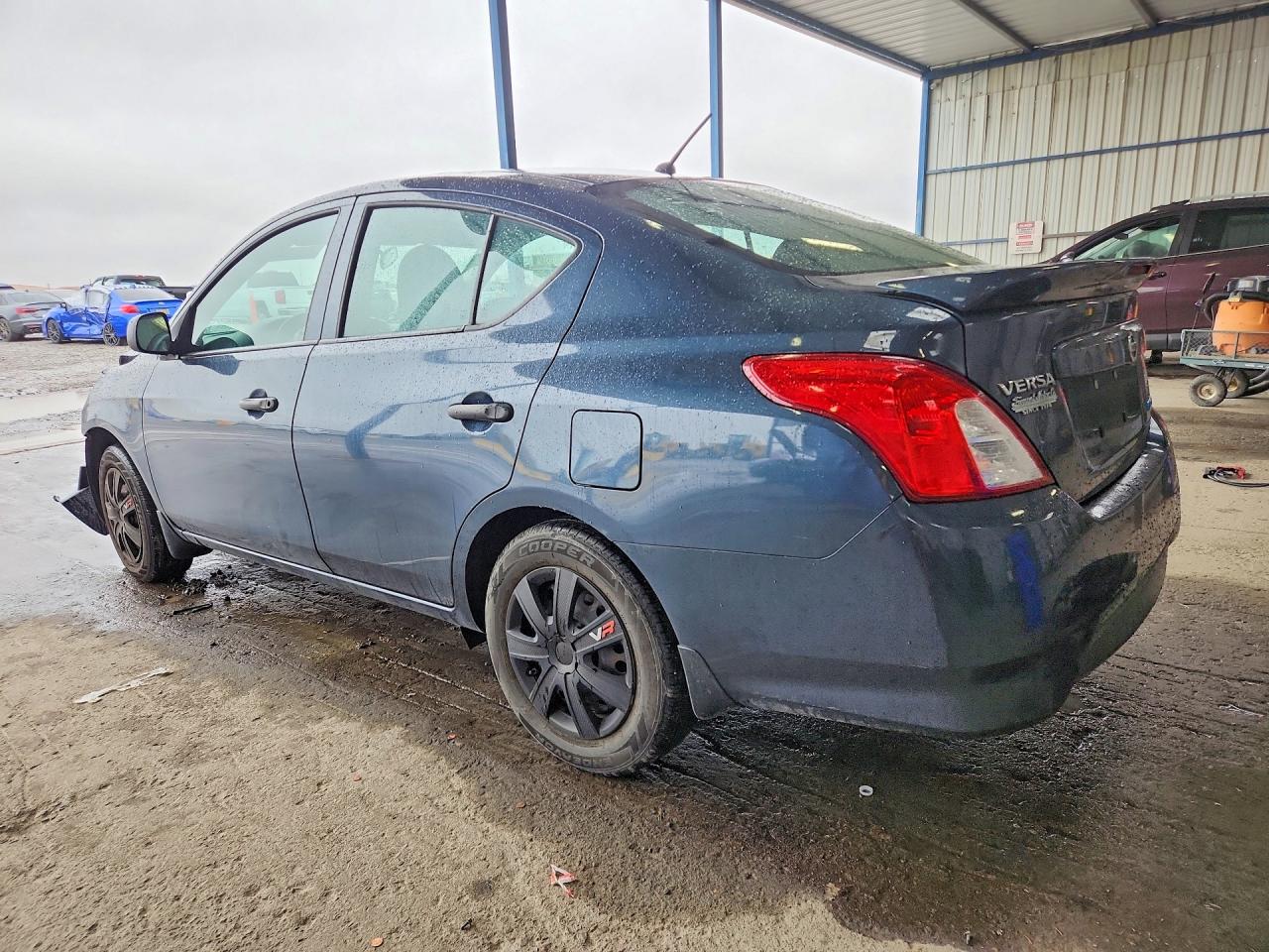 Nissan Versa 1.6 S Plus