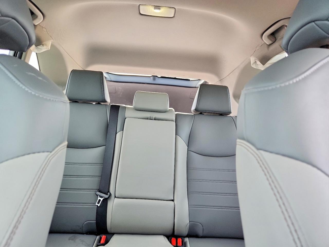 Toyota RAV4 Xle Premium