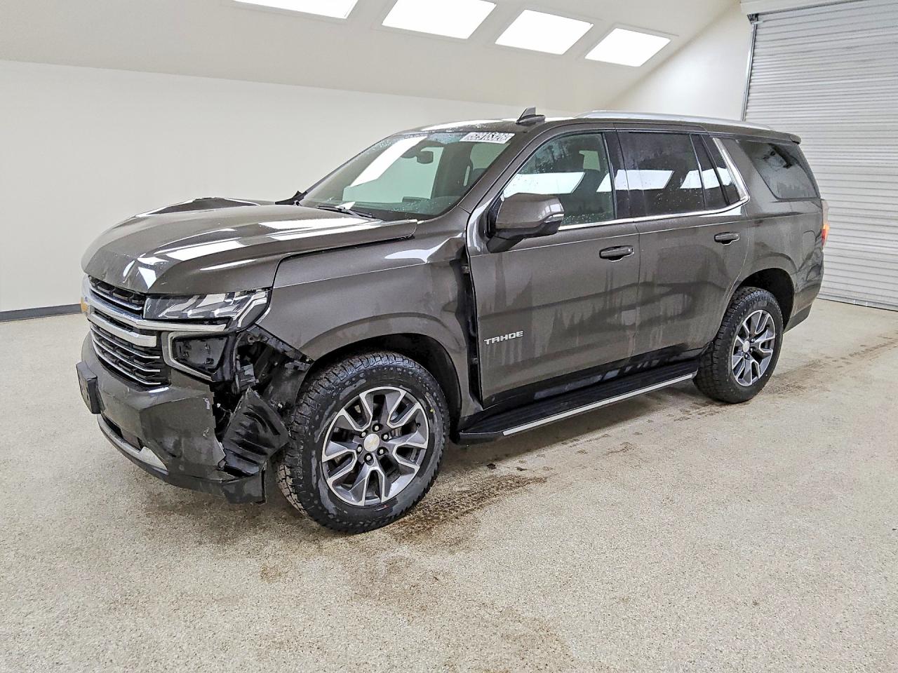 Salvage Chevrolet Tahoe Image