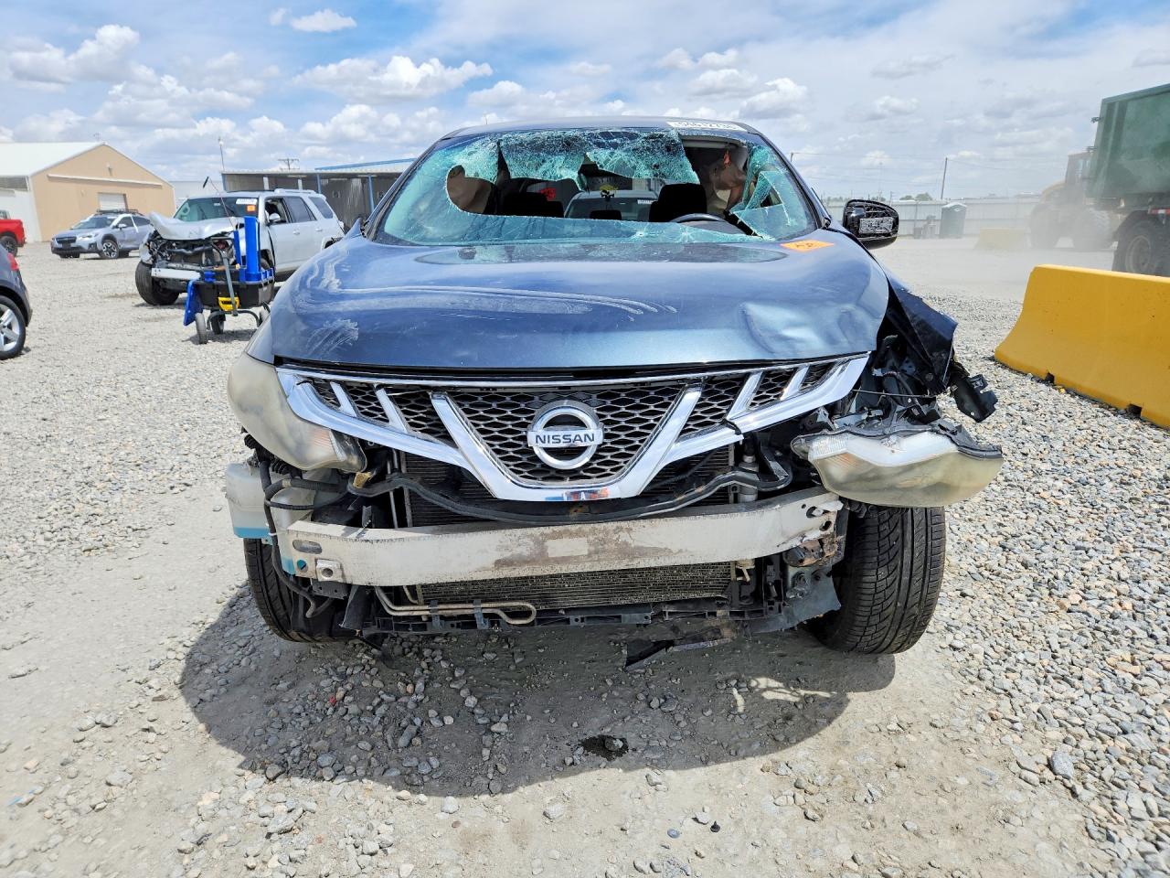 Nissan Murano S