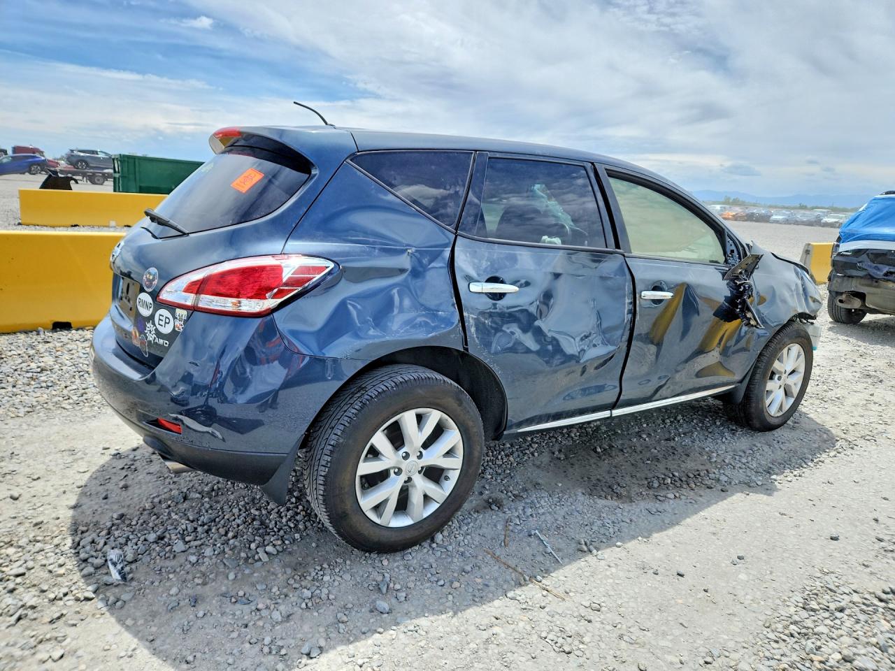 Nissan Murano S