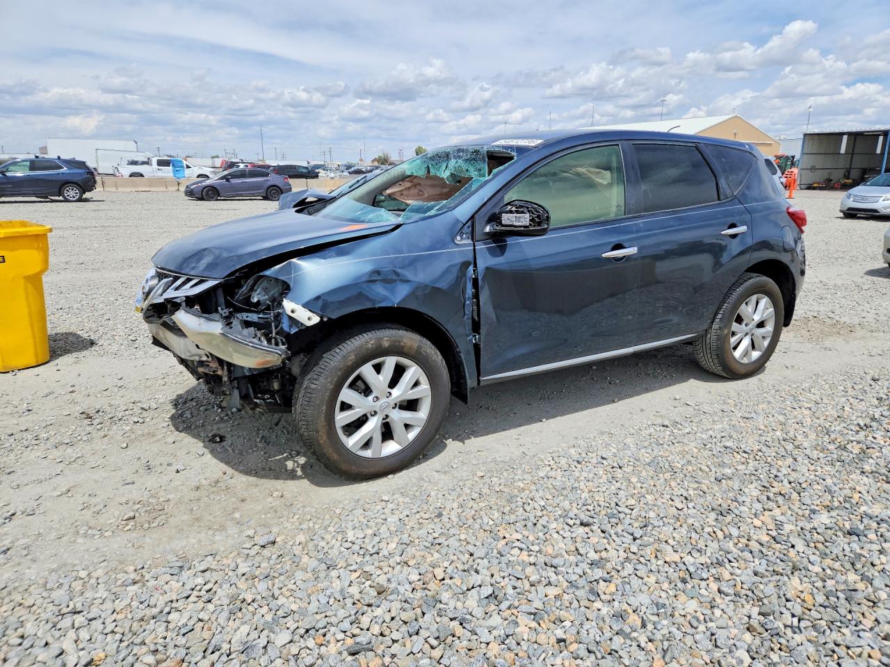 Salvage Nissan Murano Image