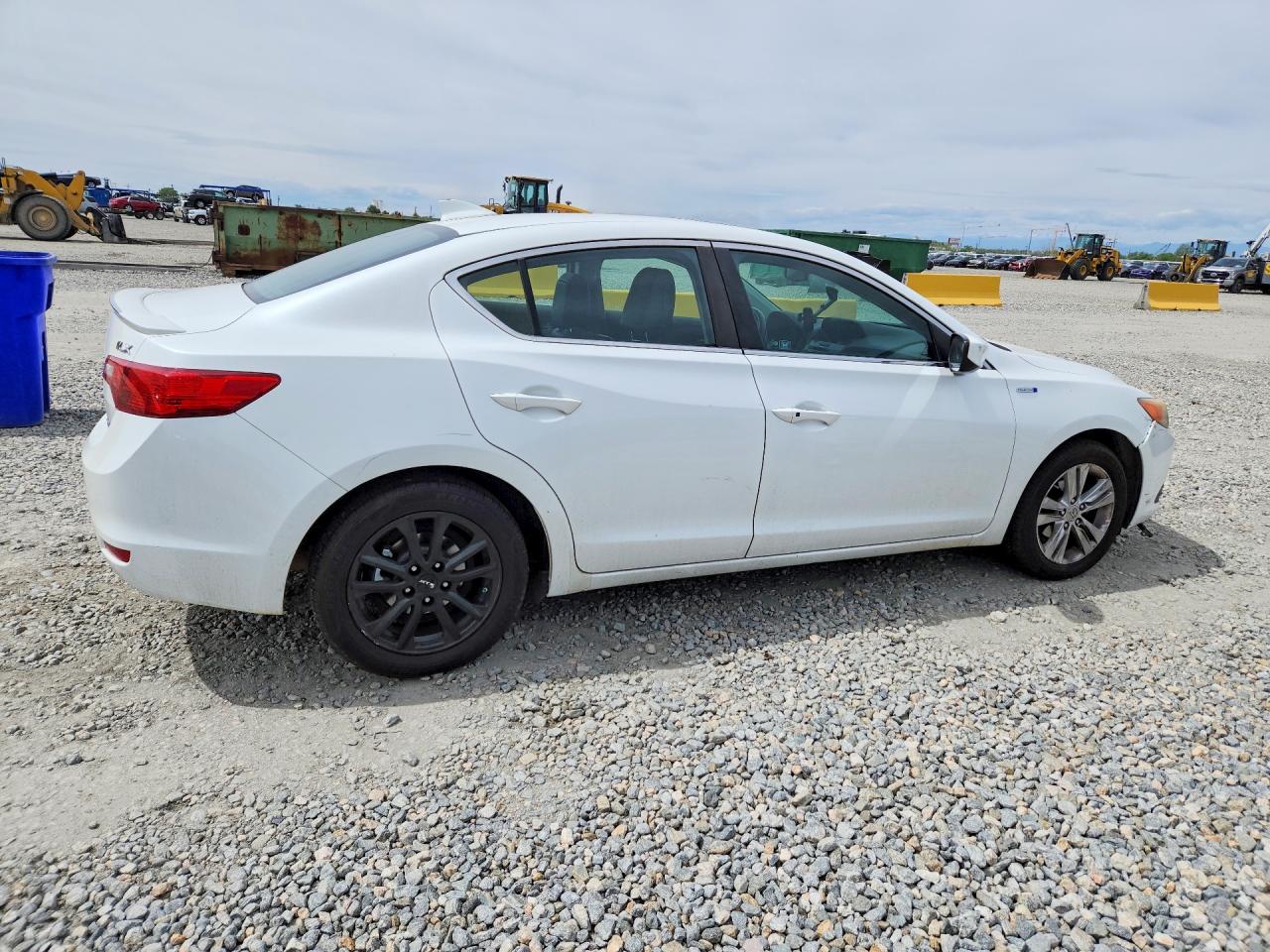 Acura ILX Hybrid Tech