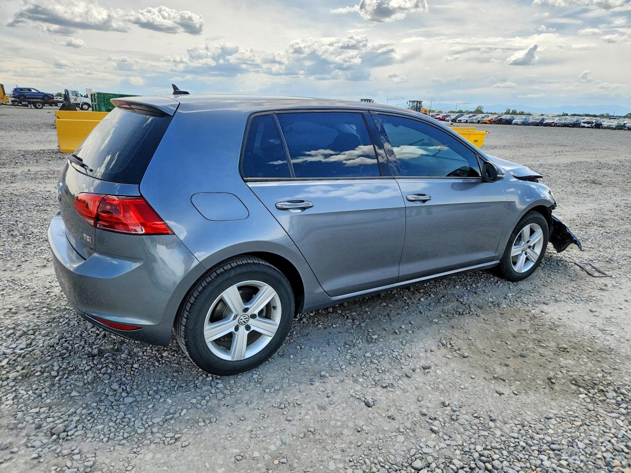 Volkswagen Golf S
