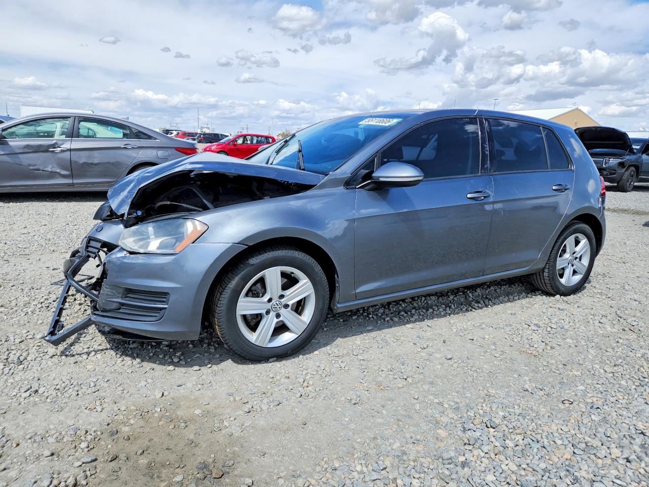 Salvage Volkswagen Golf Image