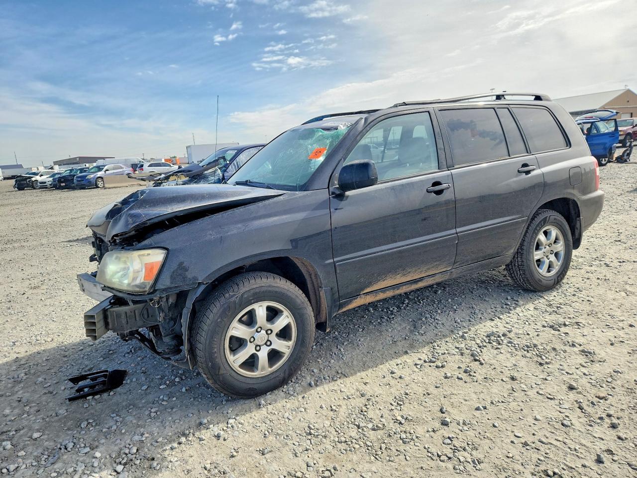 Salvage Toyota Highlander Image