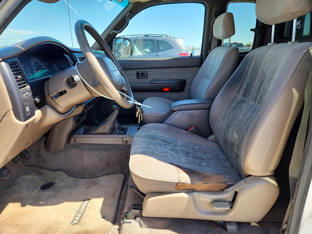 Toyota Tacoma Xtracab