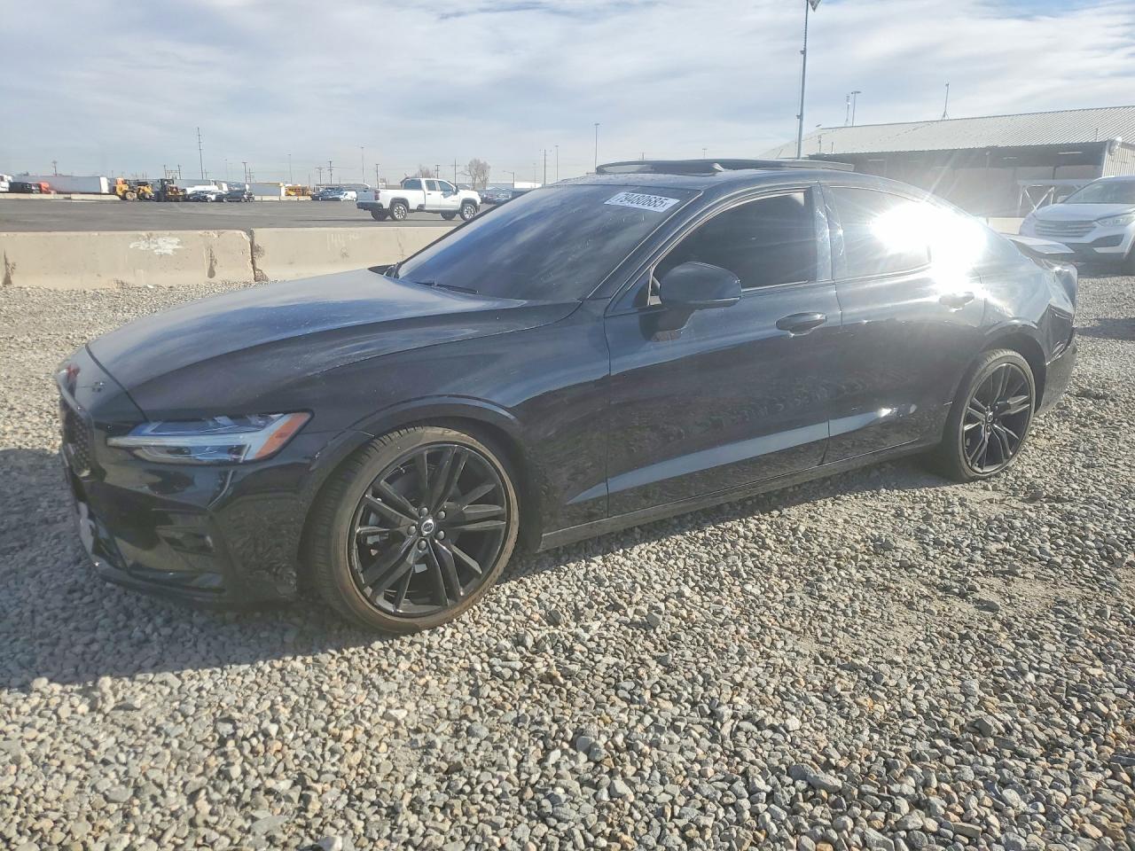 Salvage Volvo S60 Image