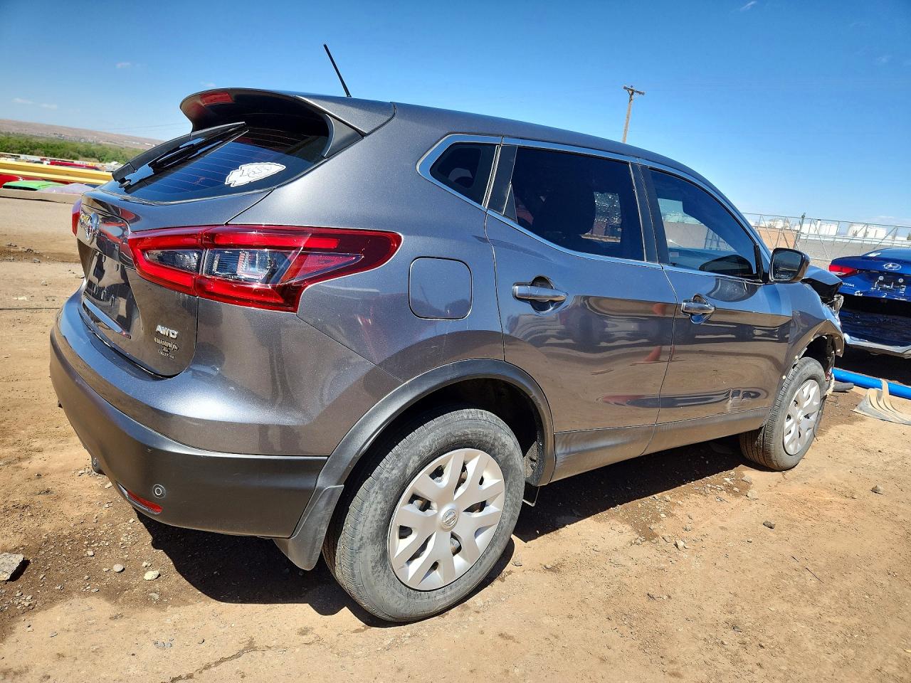Nissan Rogue S