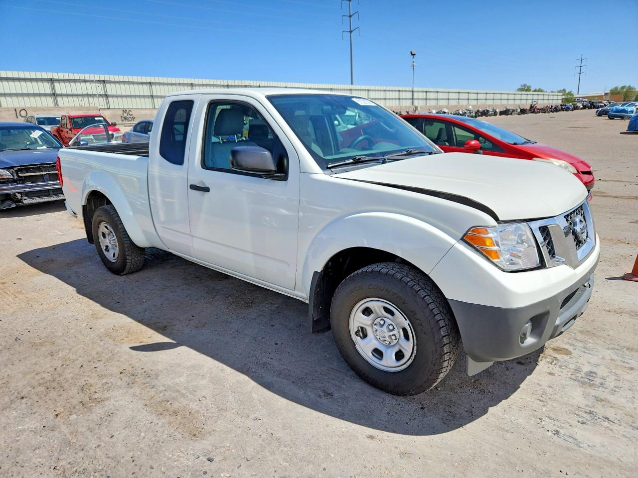 Nissan Frontier S