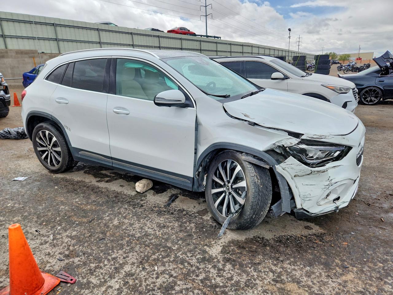 Mercedes-Benz GLA 250 4matic