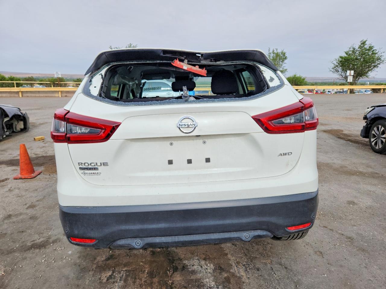 Nissan Rogue S