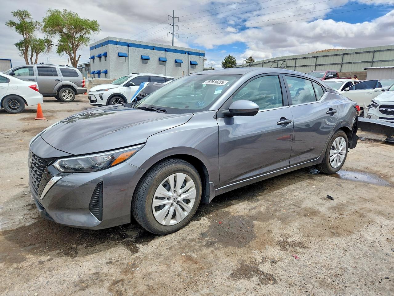 Salvage Nissan Sentra Image