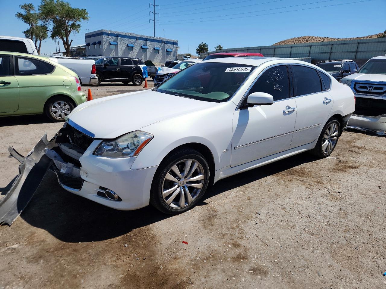 Salvage INFINITI M35 Image