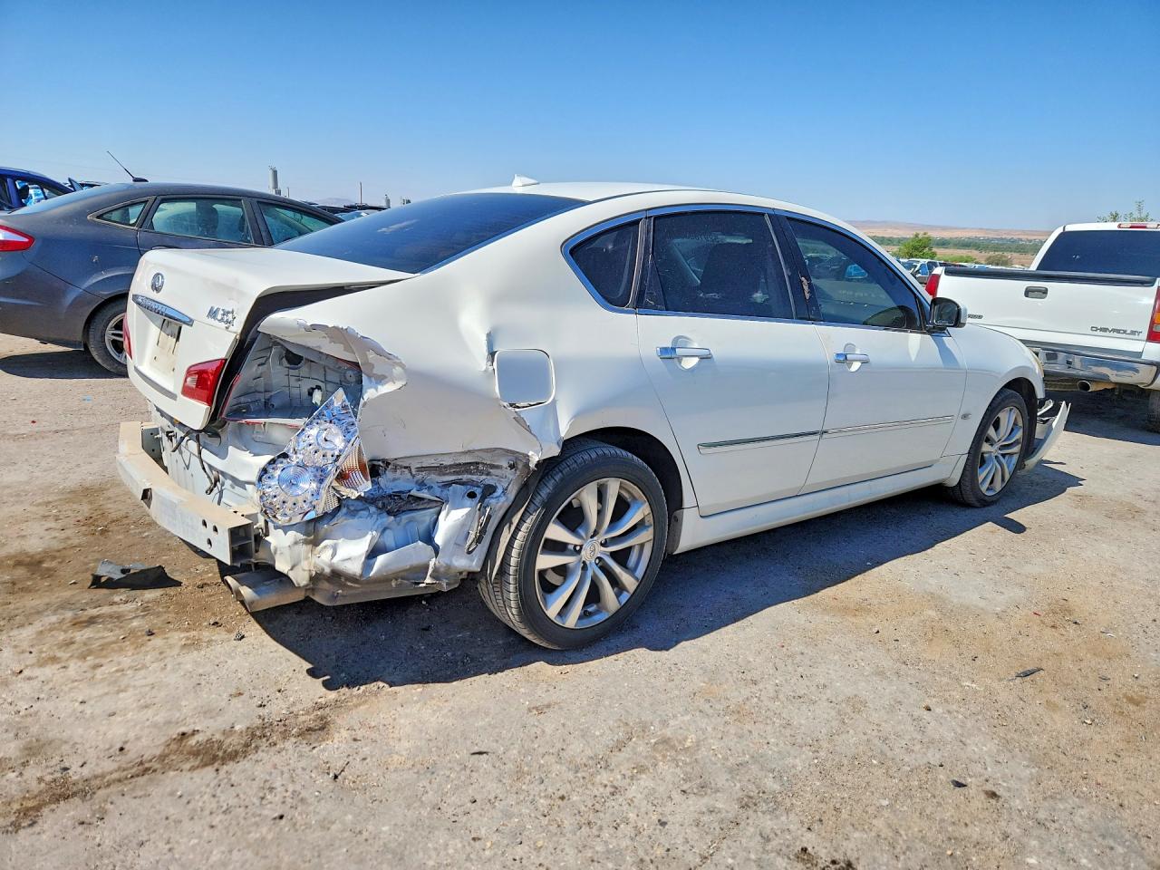 INFINITI M35 X