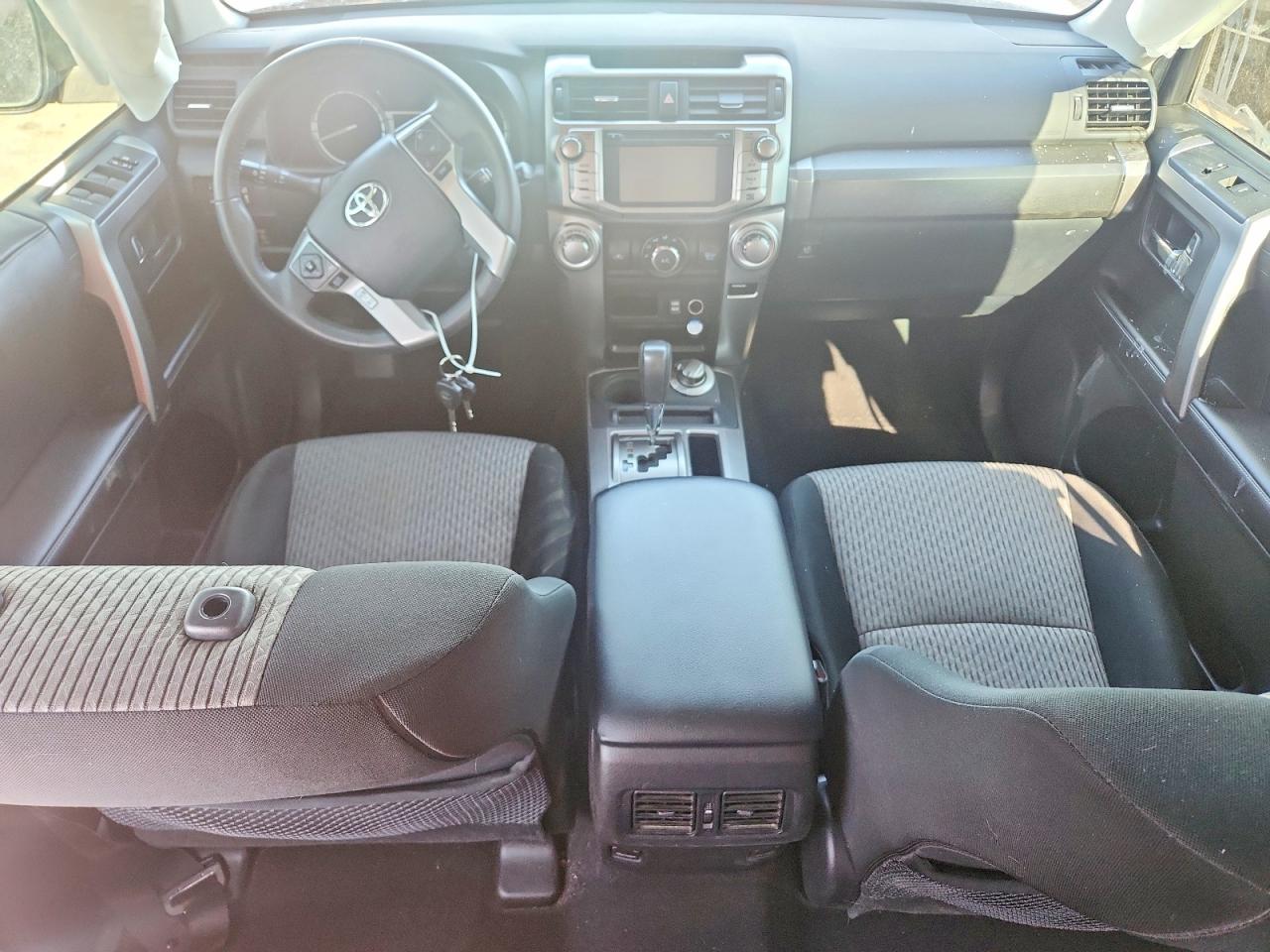 Toyota 4Runner Sr5