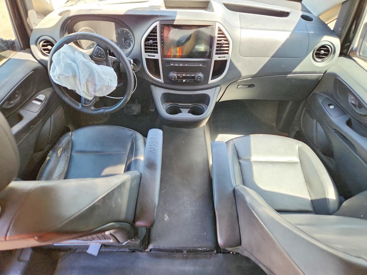 Mercedes-Benz Metris