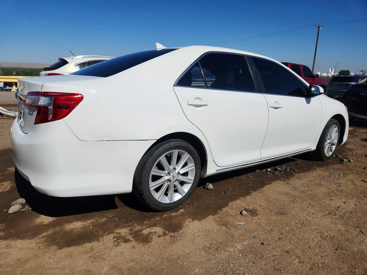 Toyota Camry Xle V6