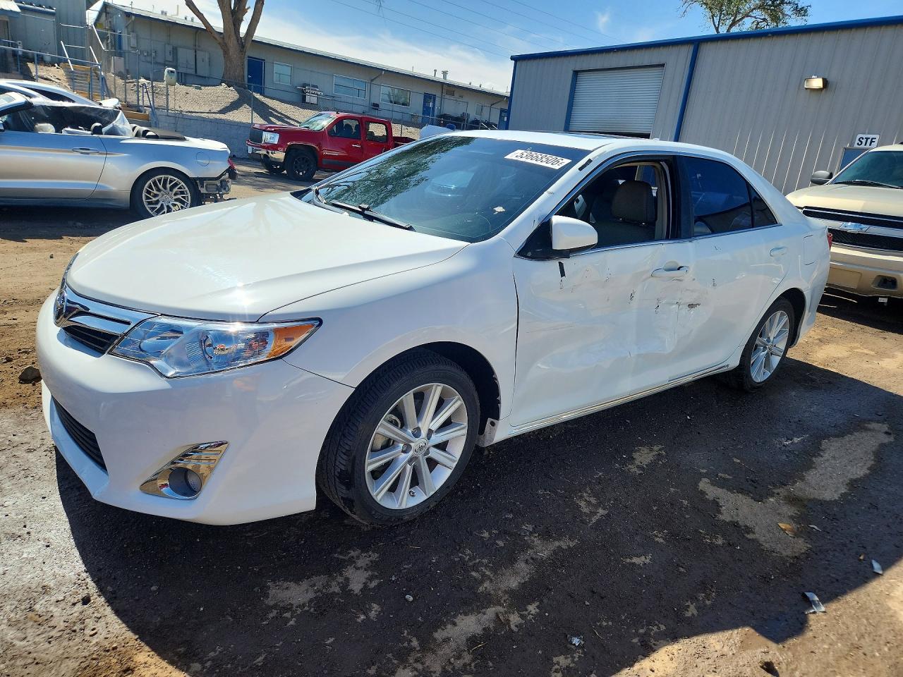 Salvage Toyota Camry Image