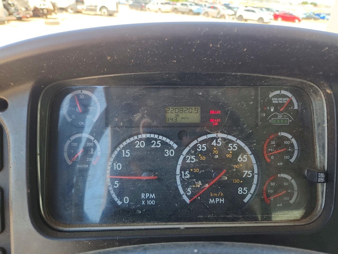 Freightliner M2