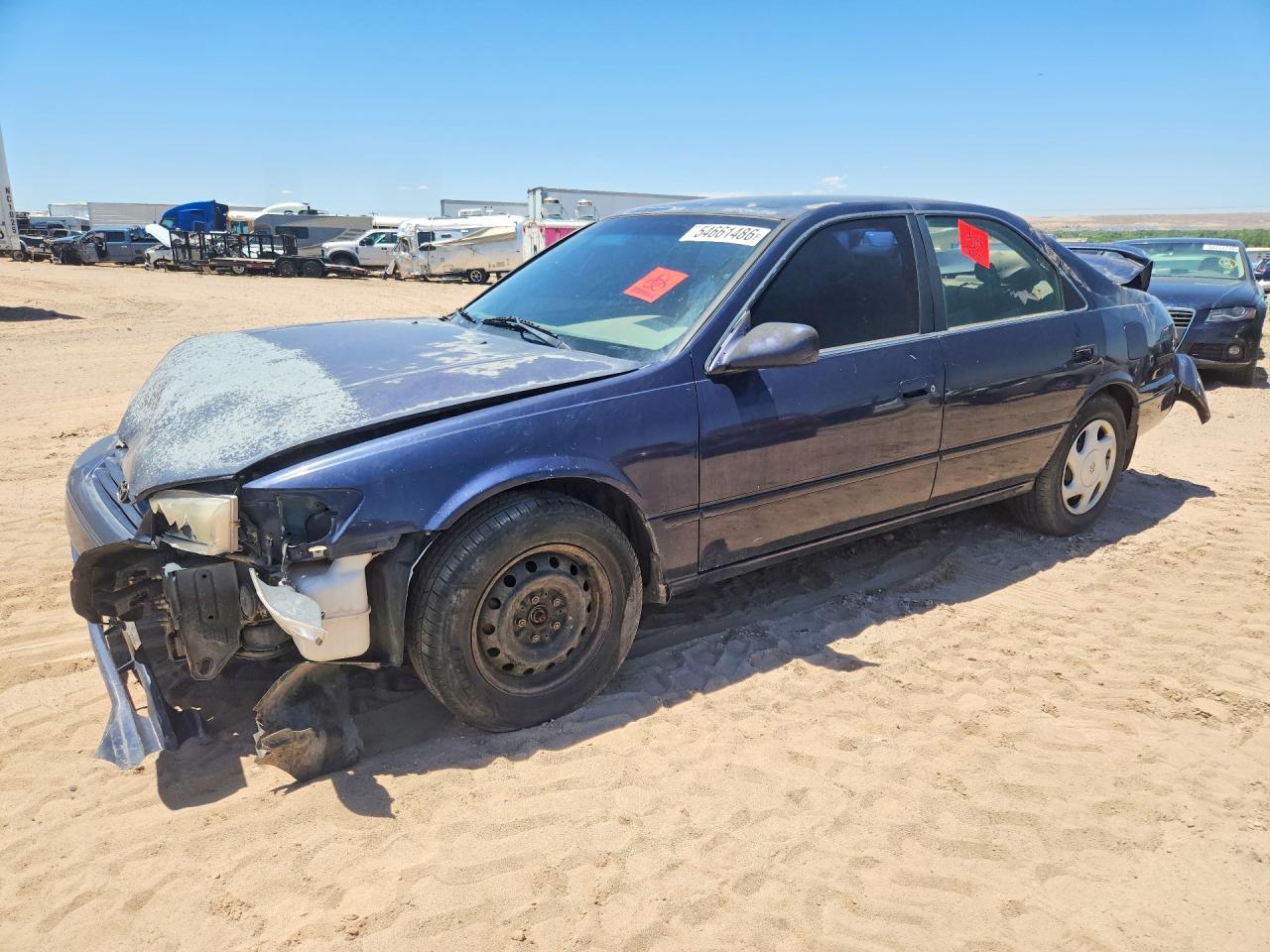 Salvage Toyota Camry Image