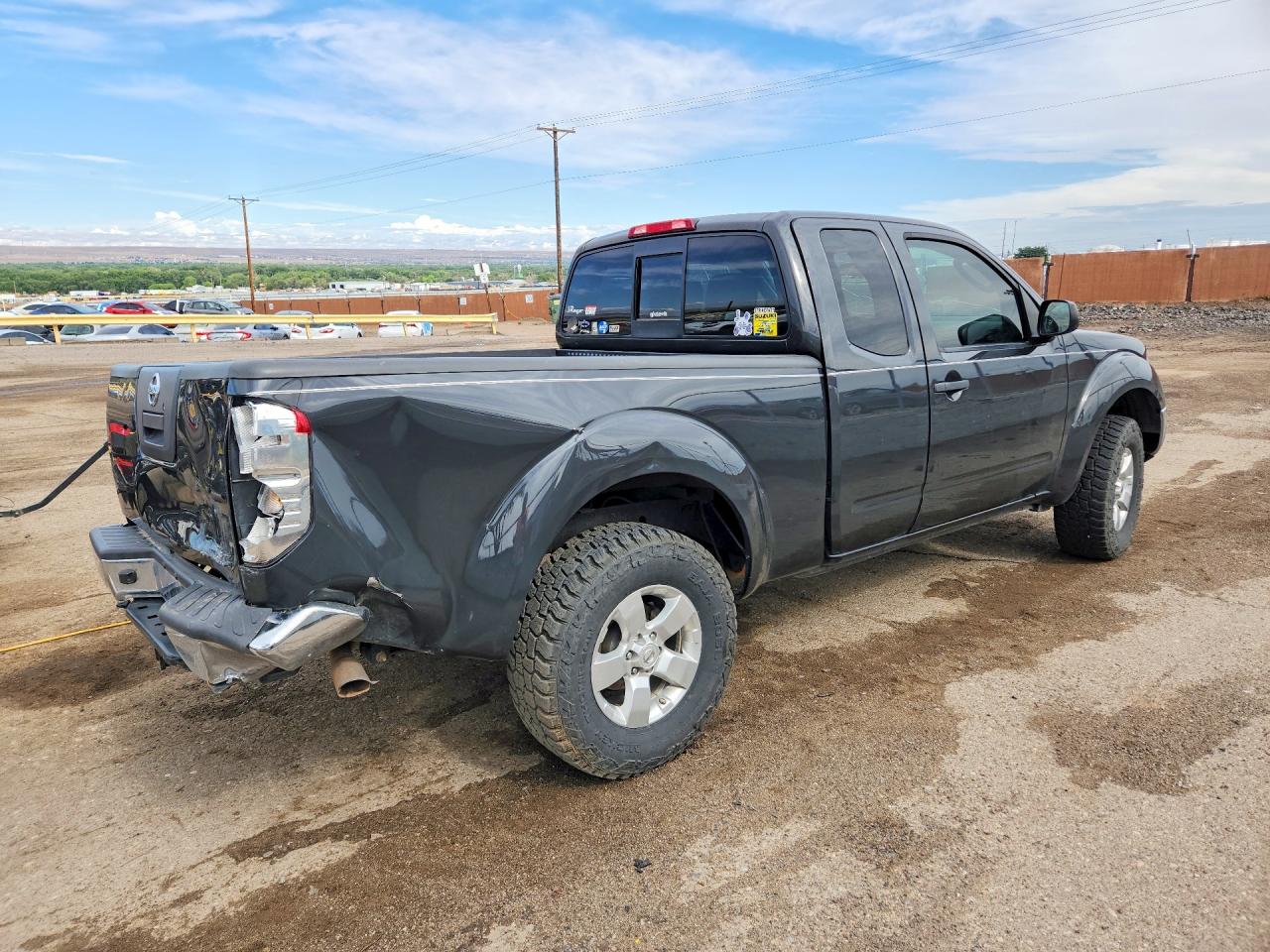 Nissan Frontier Sv V6