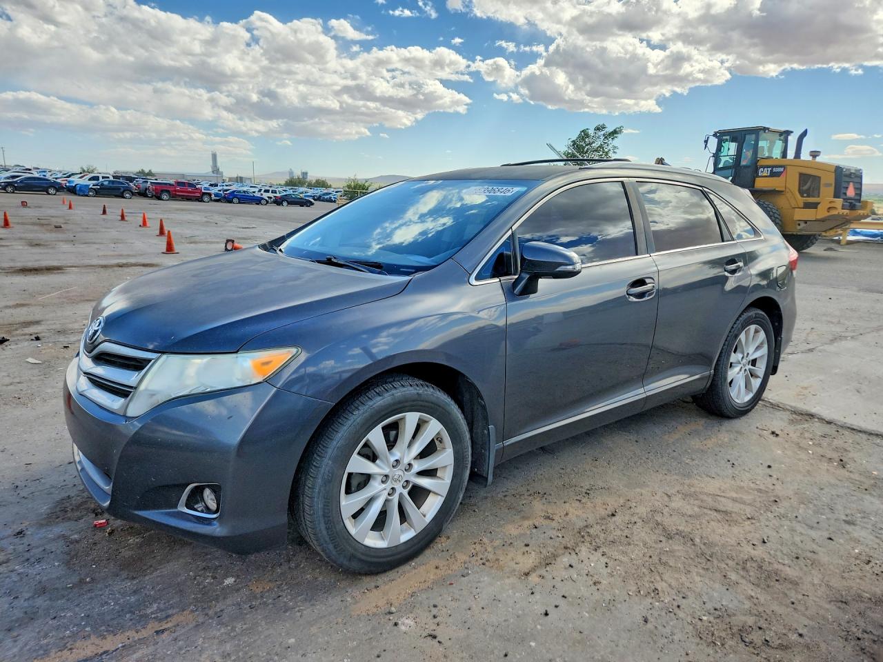 Salvage Toyota Venza Image