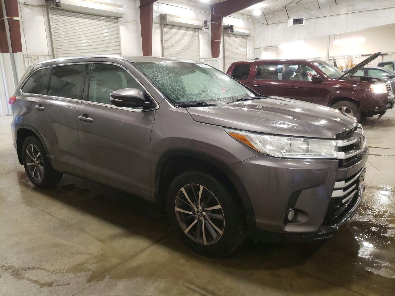 Toyota Highlander Xle