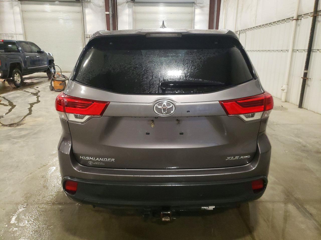 Toyota Highlander Xle