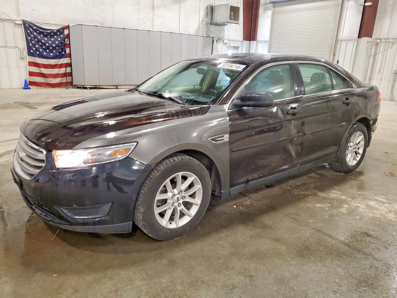 Salvage Ford Taurus Image