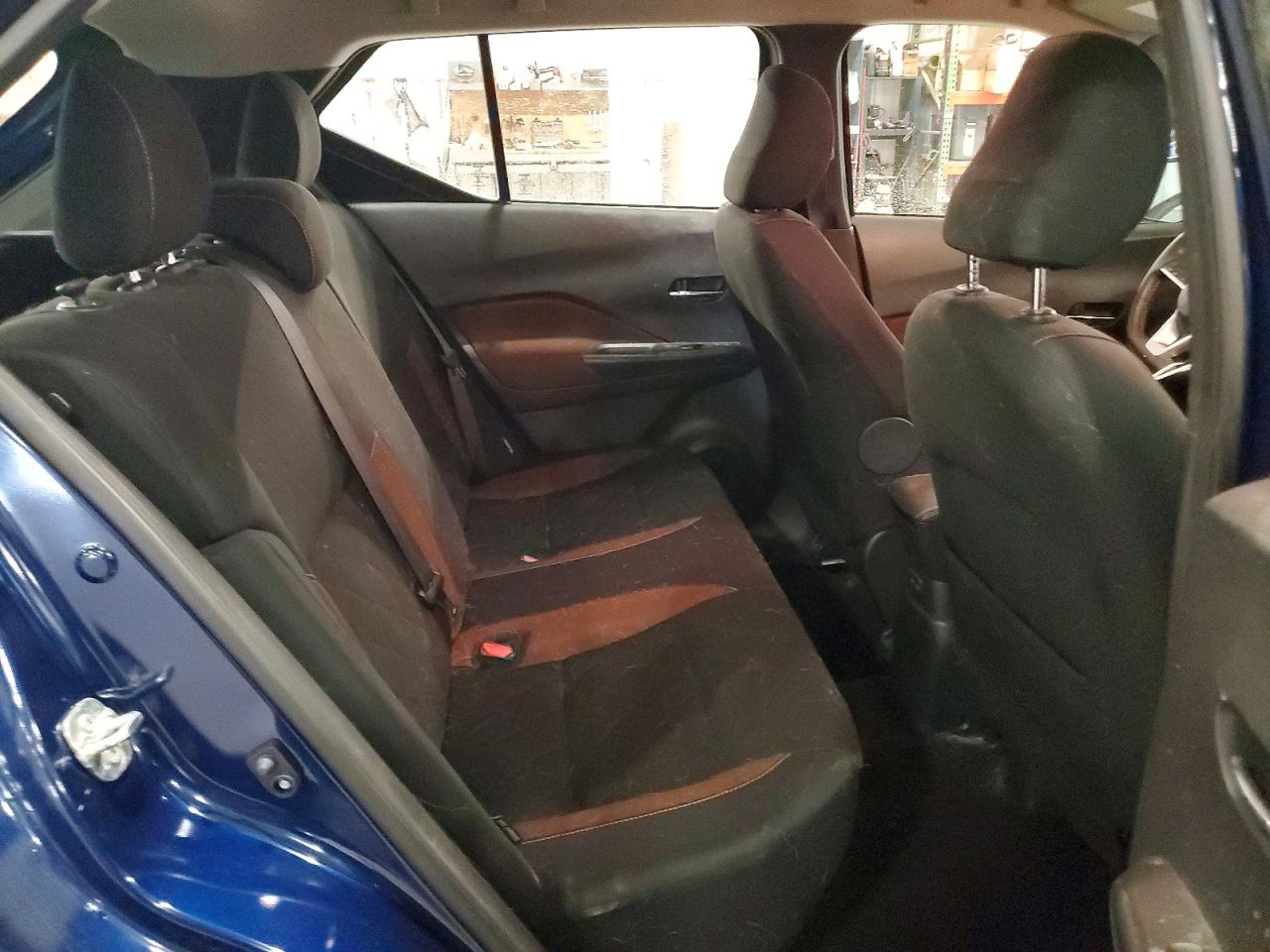 Nissan Kicks Sr