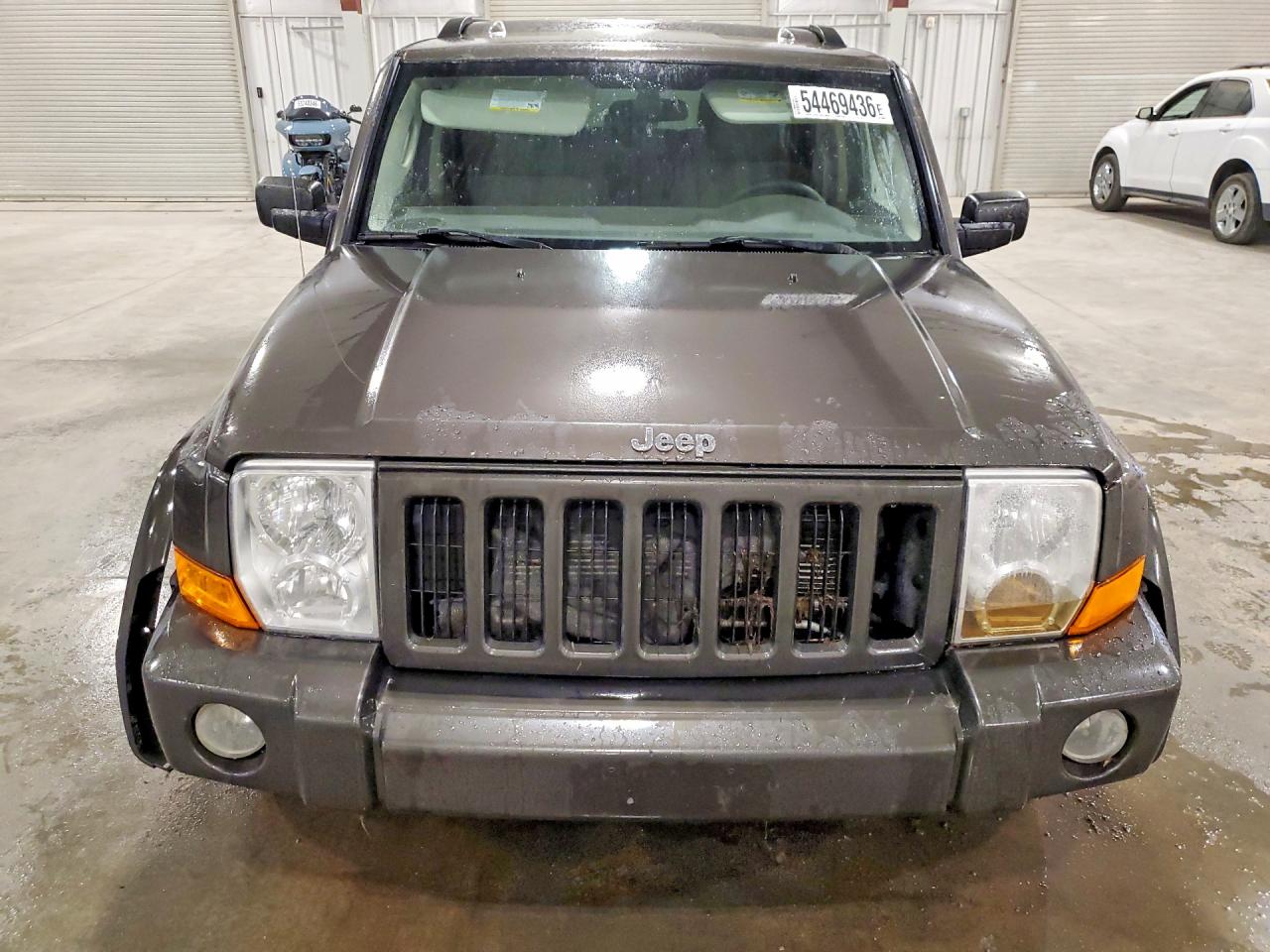 Jeep Commander