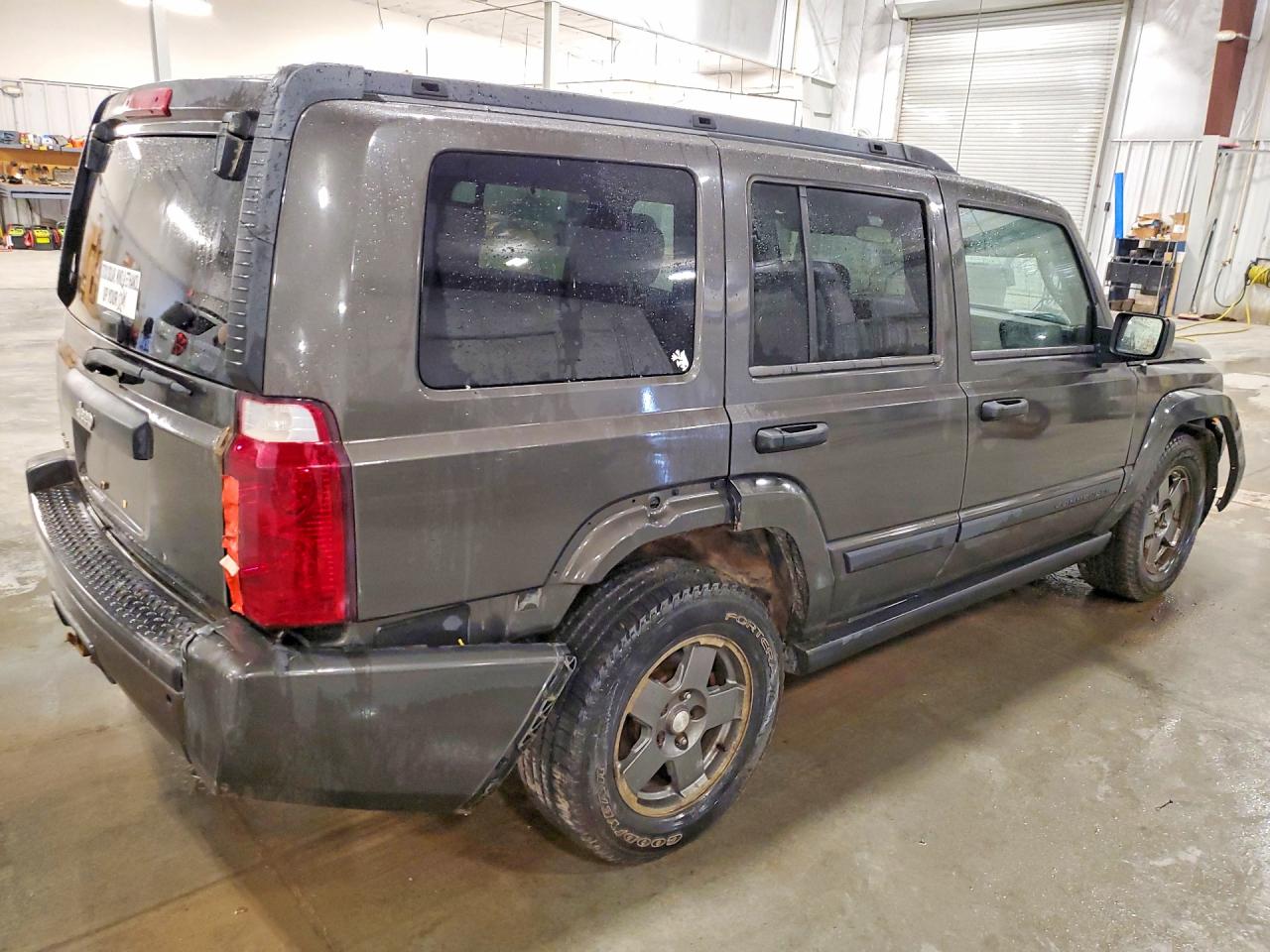 Jeep Commander
