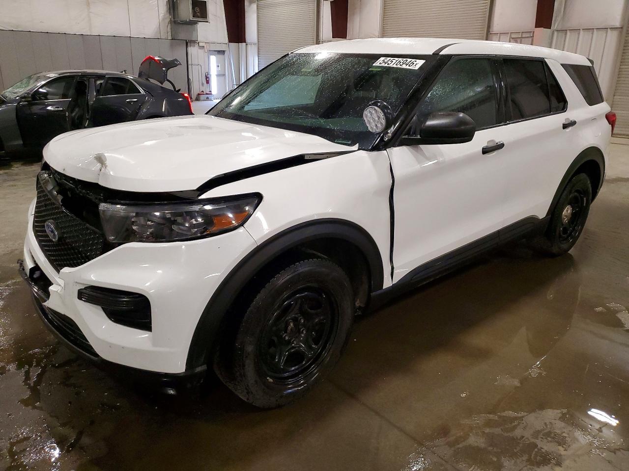 Salvage Ford Explorer Image
