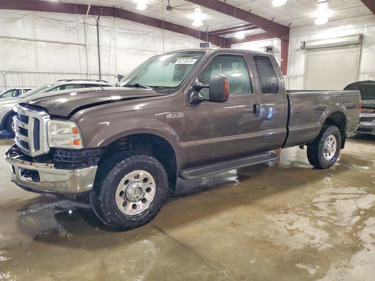 Salvage Ford F-250 Image