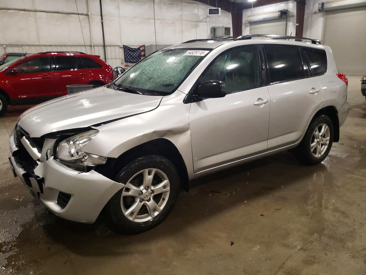 Salvage Toyota RAV4 Image