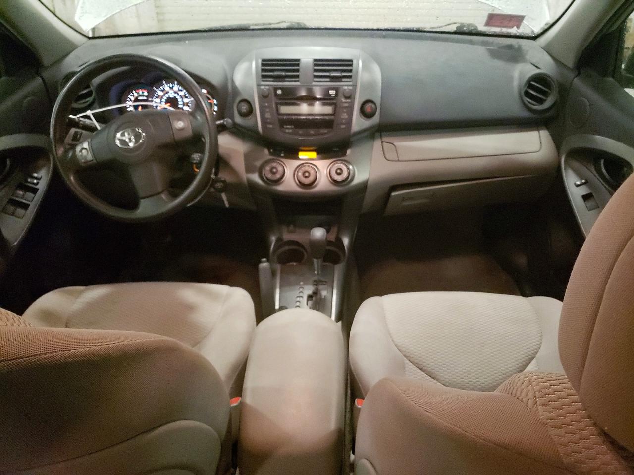 Toyota RAV4 Base