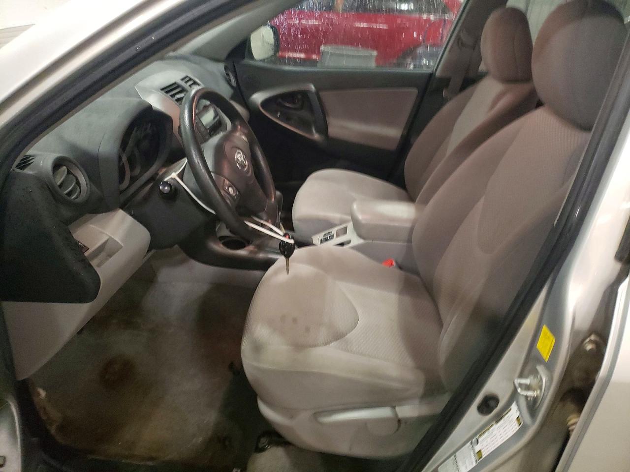 Toyota RAV4 Base
