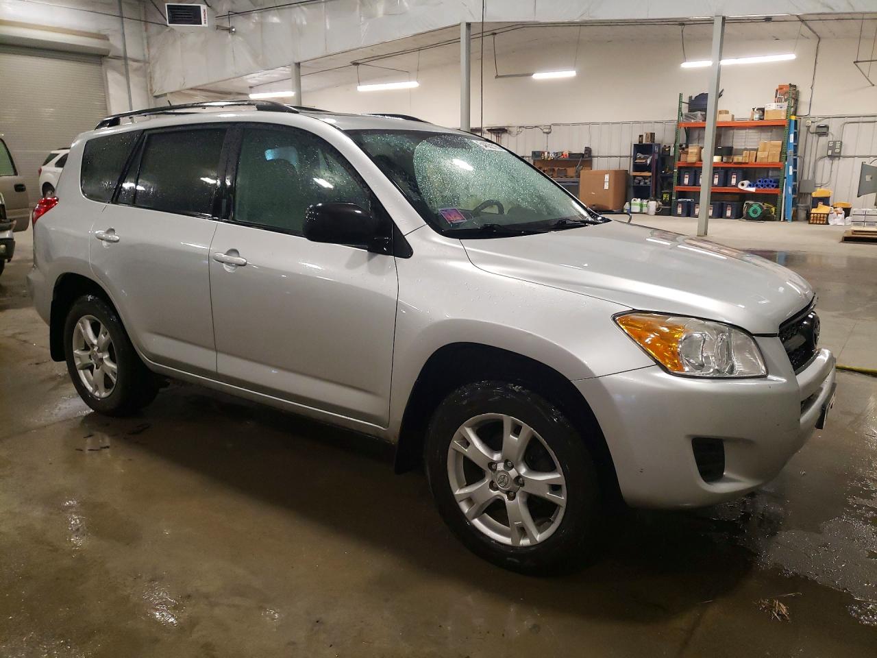Toyota RAV4 Base