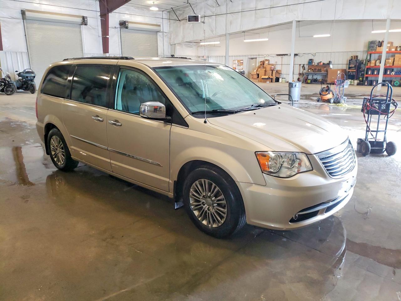 Chrysler Minivan Touring L