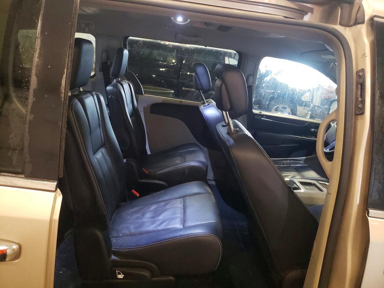 Chrysler Minivan Touring L
