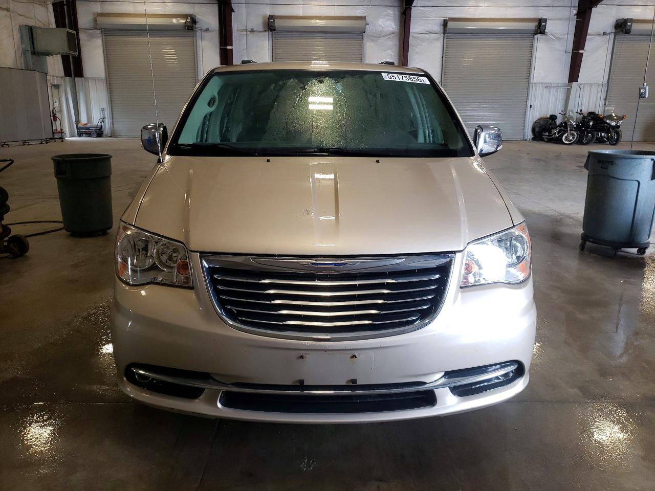 Chrysler Minivan Touring L