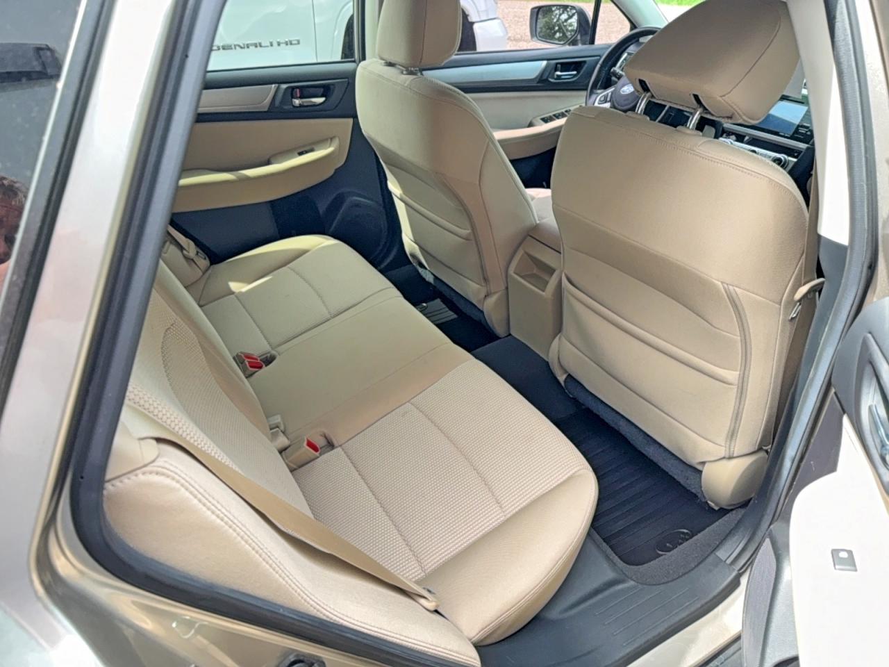 Subaru Outback 2.5i Premium