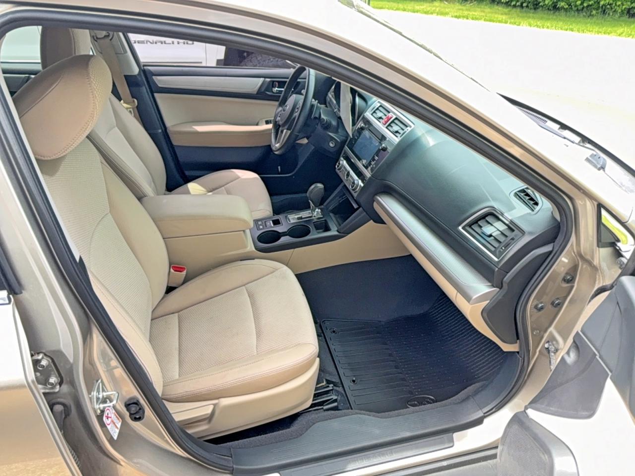 Subaru Outback 2.5i Premium
