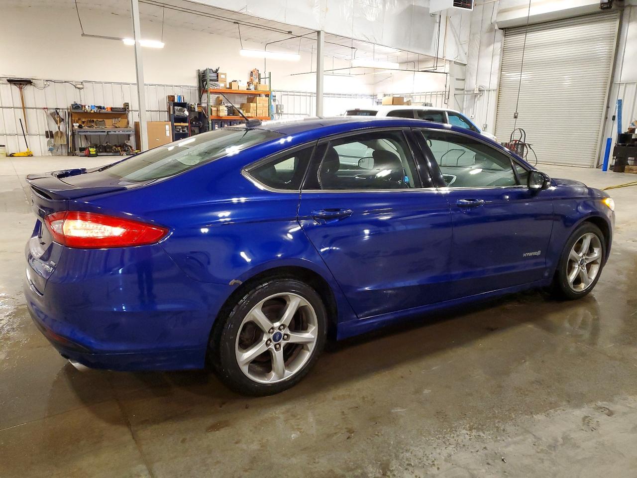 Ford Fusion Se Hybrid