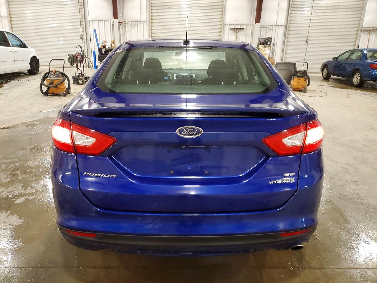 Ford Fusion Se Hybrid